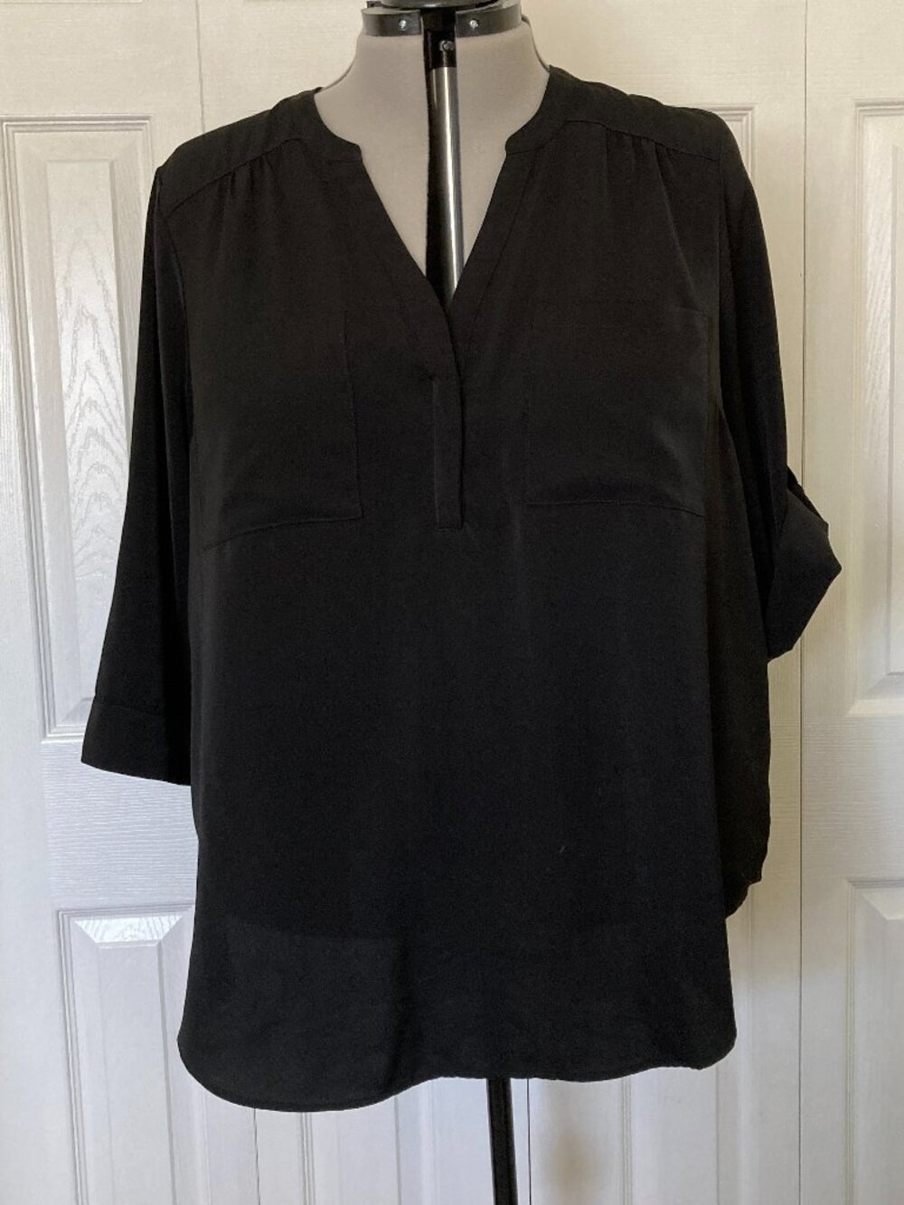 Black Satin Torrid Harper 3/4 Sleeve Size 3